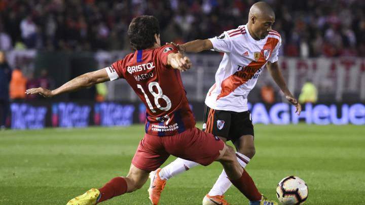 El uruguayo fue uno de los jugadores que más sufrió la espesa previa de la revancha que River debía afrontar esta noche en Asunción ante Cerro Porteño.