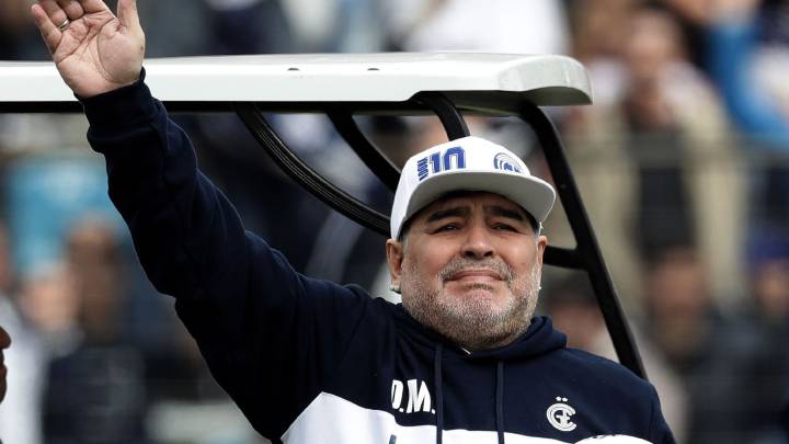 Del Indio para Maradona: su bienvenida a Gimnasia y la comparación del Lobo con Boca