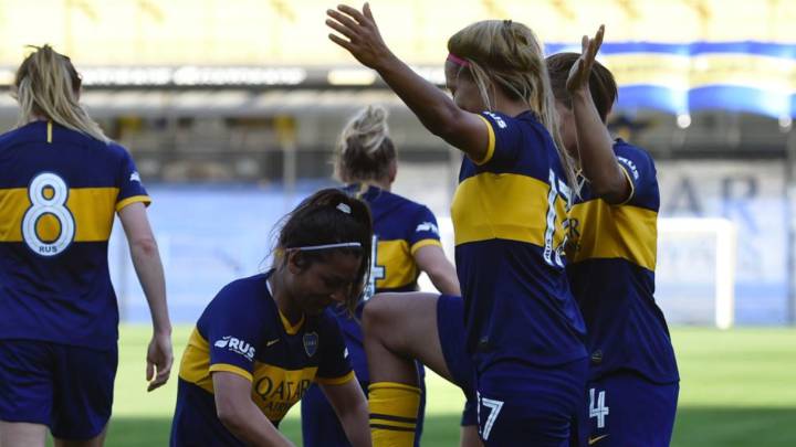 Boca aplastó a River en el Superclásico femenino