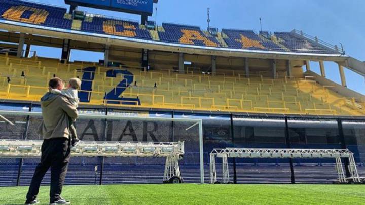 ¡Para el recuerdo! Daniele De Rossi llevó a su hijo, Noah, a conocer La Bombonera