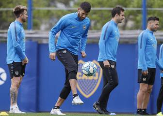 Boca recibe a Racing y quiere seguir siendo líder