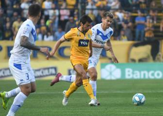Vélez gana en Rosario y deja a Central en puestos de descenso