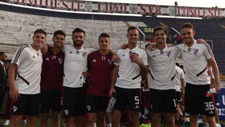 El plantel de vivió hoy su primera jornada en Lima, que se inició con el control antidoping protocolar al que la CONMEBOL sometió también a Flamengo.