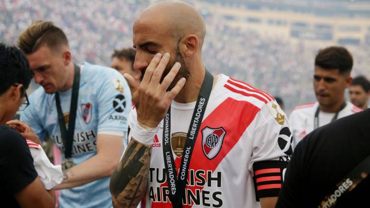 Javier Pinola reconoció este sábado, tras perder la final de la Copa Libertadores con Flamengo, que el dolor que sintió por esa derrota “es grande”.