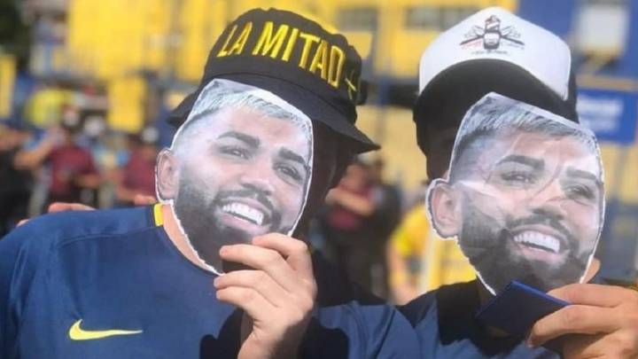 Se acordaron de River: las cargadas de los hinchas de Boca en la Bombonera