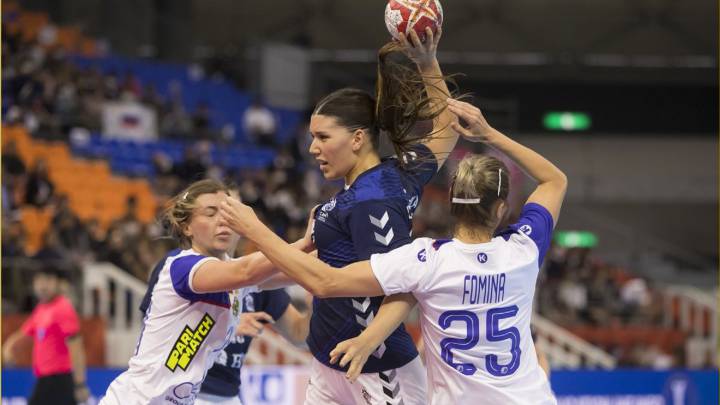 Argentina se complica el pase