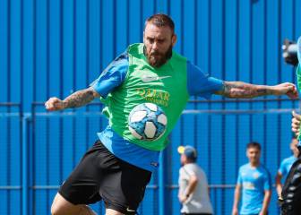 Alfaro probó con De Rossi entre los titulares ante Central