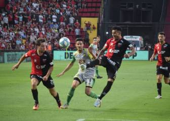 Aldosivi le ganó a Colón un duelo clave por no descender