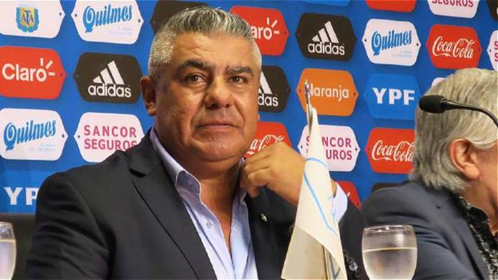 El dirigente dedicó un párrafo a aquellos que cuestionaron la decisión de ratificar en el cargo a Scaloni, a pesar de su nula experiencia como entrenador de clubes.
