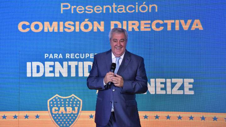 Ameal: "No se pueden comprar 70 jugadores en 4 años"