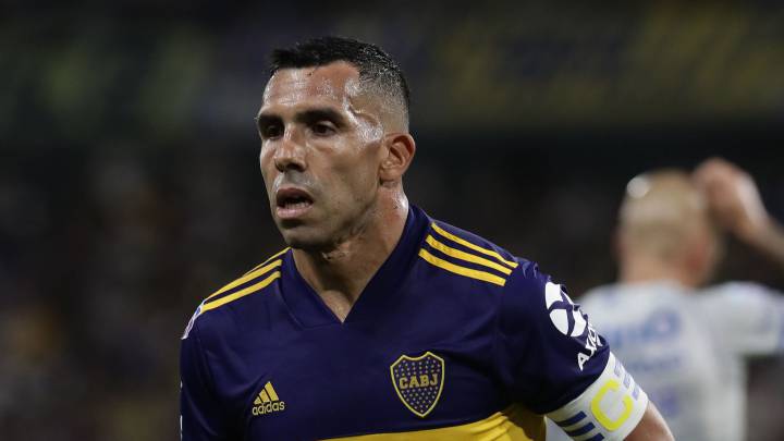 Tevez: "Diego nos hizo felices, hay que agradecerle"