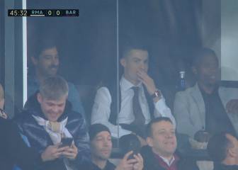 No apto para nostálgicos: Cristiano 'viviendo' el Clásico en un palco del Bernabéu...