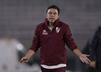 Del fastidio a los aplausos: así vivió Gallardo el partido ante Binacional