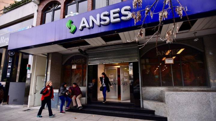 Bono ANSES IFE: cronograma, fecha de cobro y pagos con DNI hoy, 28 de mayo