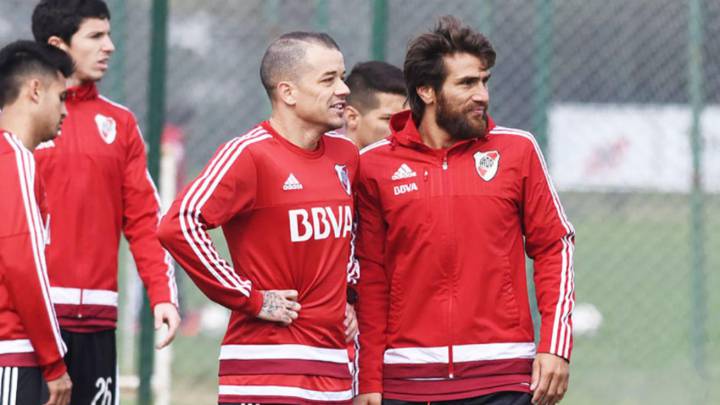 Ponzio habló con D'Alessandro sobre la vuelta a las prácticas