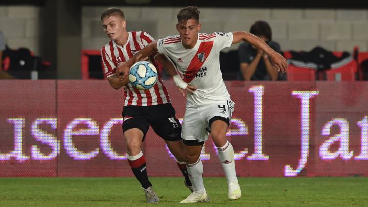 El juvenil Federico Girotti extendió su contrato con River