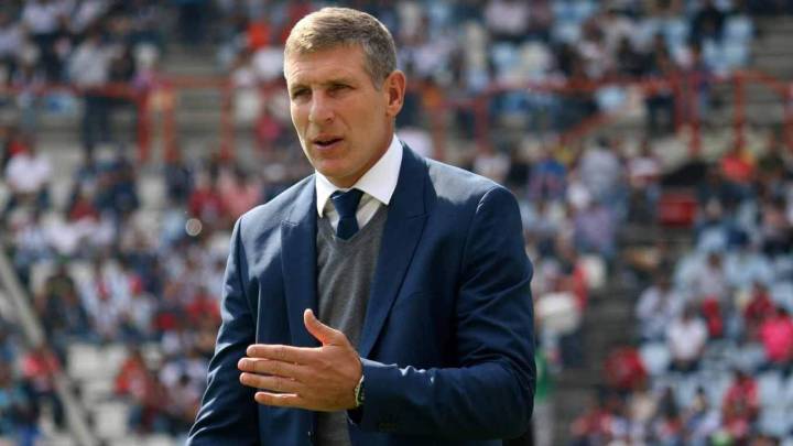 Martín Palermo, candidato a técnico de Chivas