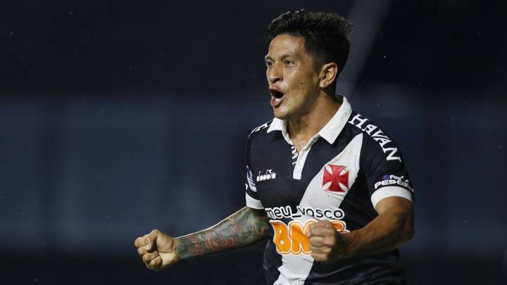 El goleador de 32 años, ex de Lanús, ha sido, nada más llegar a Vasco da Gama, una de las grandes sensaciones del fútbol brasileño gracias a sus goles.