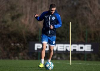 Fernando Gago volvió a tomar contacto con la pelota