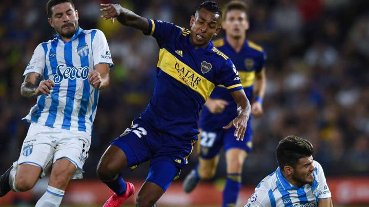 Burlando: "Me alegra la decisión de Boca de aislar a Villa"