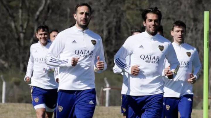 Boca volvió a las prácticas y espera nuevos hisopados