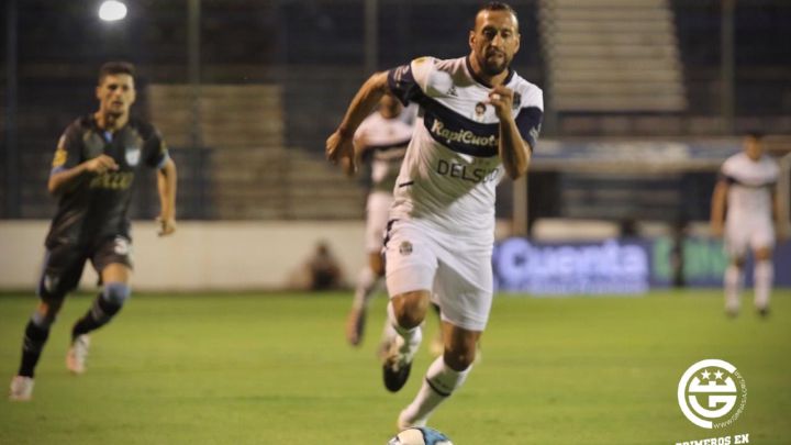 Seguí la definición de la Copa Maradona entre Banfield, Talleres y Gimnasia que decide quién juega con Boca, en vivo y en directo online, a través de AS.com