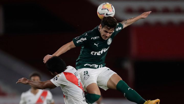 River va por un milagro en Brasil ante Palmeiras
