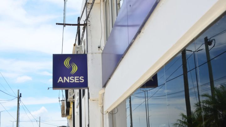 AUH, AUE, PNC, jubilaciones y pensiones de ANSES: quiénes cobran hoy, 22 de enero