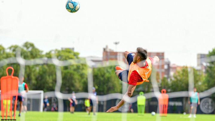 Dabove sorprende para el debut: ¿deja afuera a los Romero?