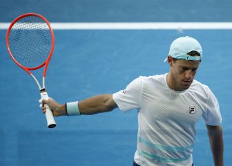 Karatsev da la sorpresa y echa a Schwartzman de Australia