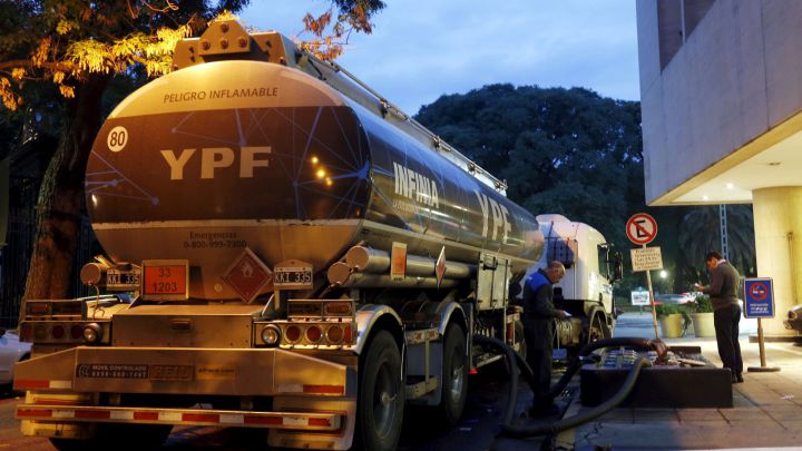 Nuevo aumento en combustibles: de cuánto es la subida de YFP y cuándo empezará