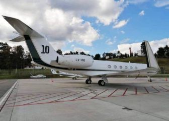 Alberto Fernández viajó en el avión de Messi