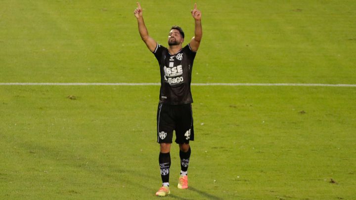 Central Córdoba se lo ganó en el final a Atlético Tucumán