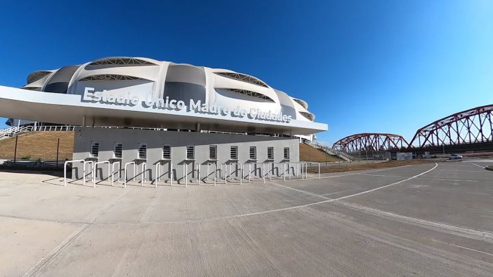 Así es el estadio Único Madre de Ciudades donde se celebrará la Supercopa Argentina