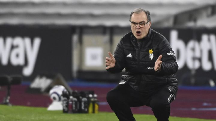 Moyes le gana el pulso a Bielsa