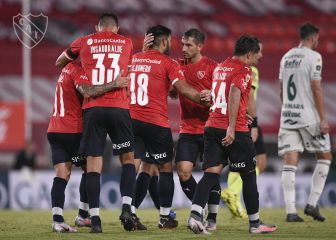 El Rojo golea a Sarmiento y empieza a gustar
