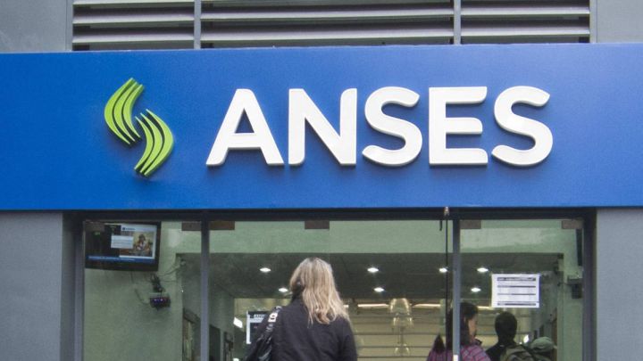 Vuelve la atención en oficinas ANSES y PAMI: horarios y qué se podrá consultar