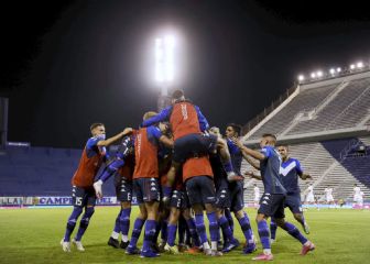Vélez ejerce de líder