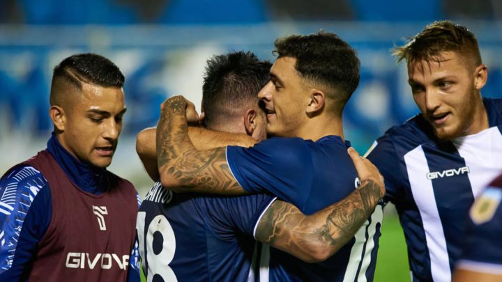 Talleres arrasó al Decano
