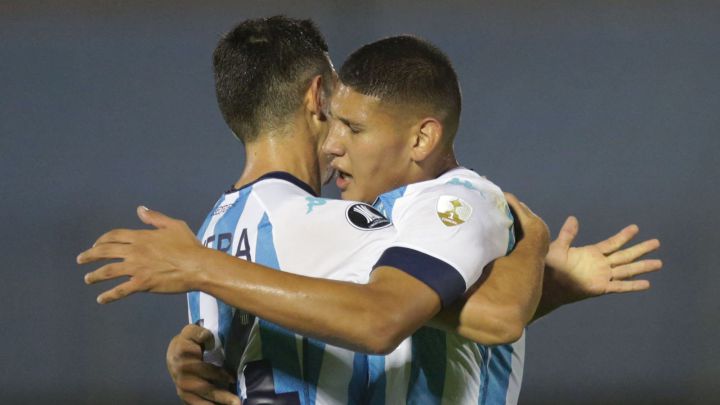 1x1 de Racing Club: Chancalay mantiene vivo el sueño