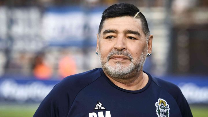 Maradona tuvo cuidados médicos deficientes e inadecuados