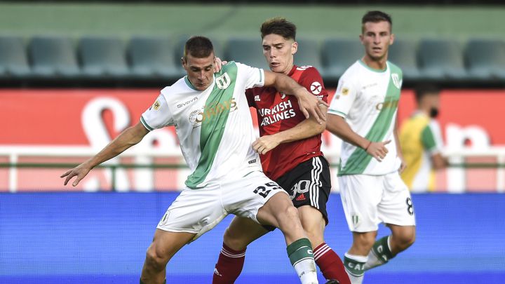 River perdió en Banfield y se complicó su clasificación