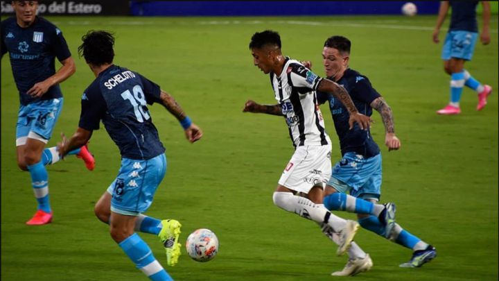 Racing cae ante Central Córdoba y complica sus posibilidades de pasar a cuartos