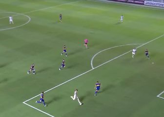 Fabian Jonatan gambeteó a dos y puso el primero de Santos contra Boca en Brasil