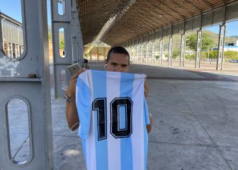 La emoción de un hincha brasileño al recordar a Maradona