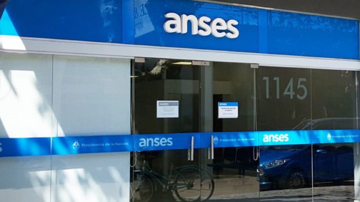 Bono $15000, AUH, AUE, PNC, desempleo, jubilaciones y pensiones de ANSES: quiénes cobran hoy, 22 de julio