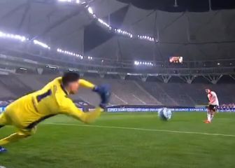 Rossi adivinó el lugar del penal de Álvarez y dio el primer paso para eliminar a River