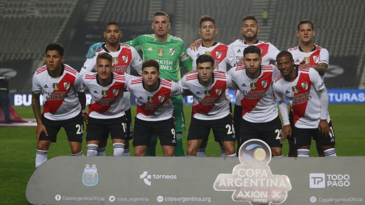 Formaciones de Godoy Cruz y River hoy: Liga Profesional de Fútbol