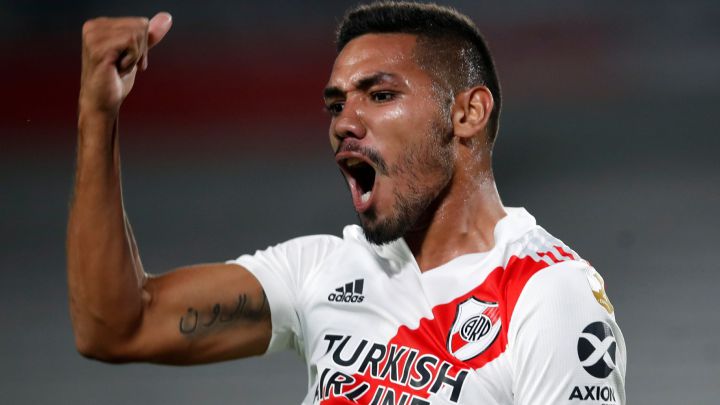 Gallardo pierde a Martínez