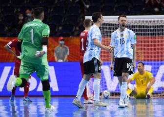 Argentina venció a Serbia y sella su pase a octavos